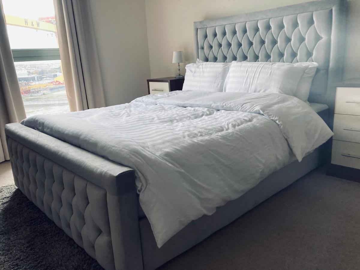 Stylish And Smart Two Double Bedroom Apartment Belfast Extérieur photo