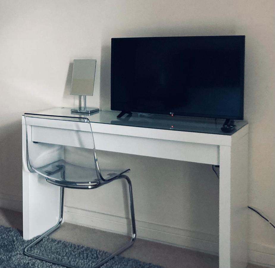 Stylish And Smart Two Double Bedroom Apartment Belfast Extérieur photo